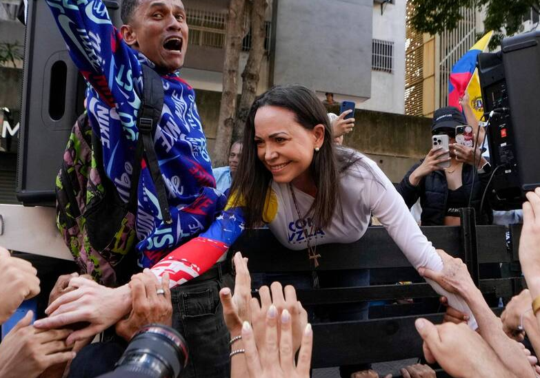 諾貝爾和平獎得主失蹤！學習關於領導者與民主的英文單字